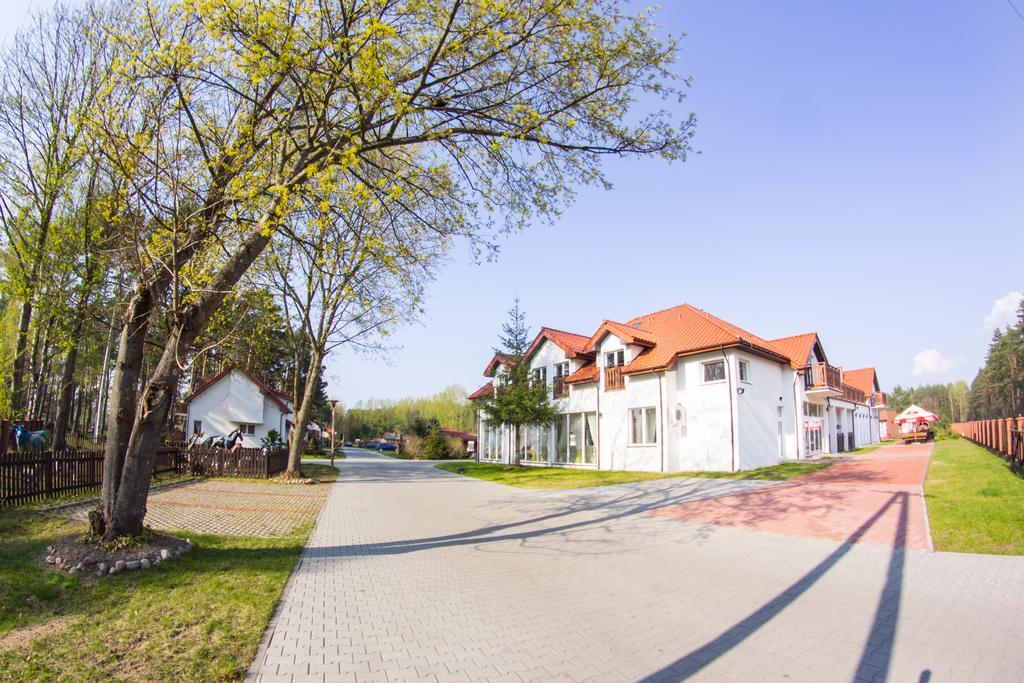 Osrodek Nad Jeziorem - Radew Rosnowo Extérieur photo