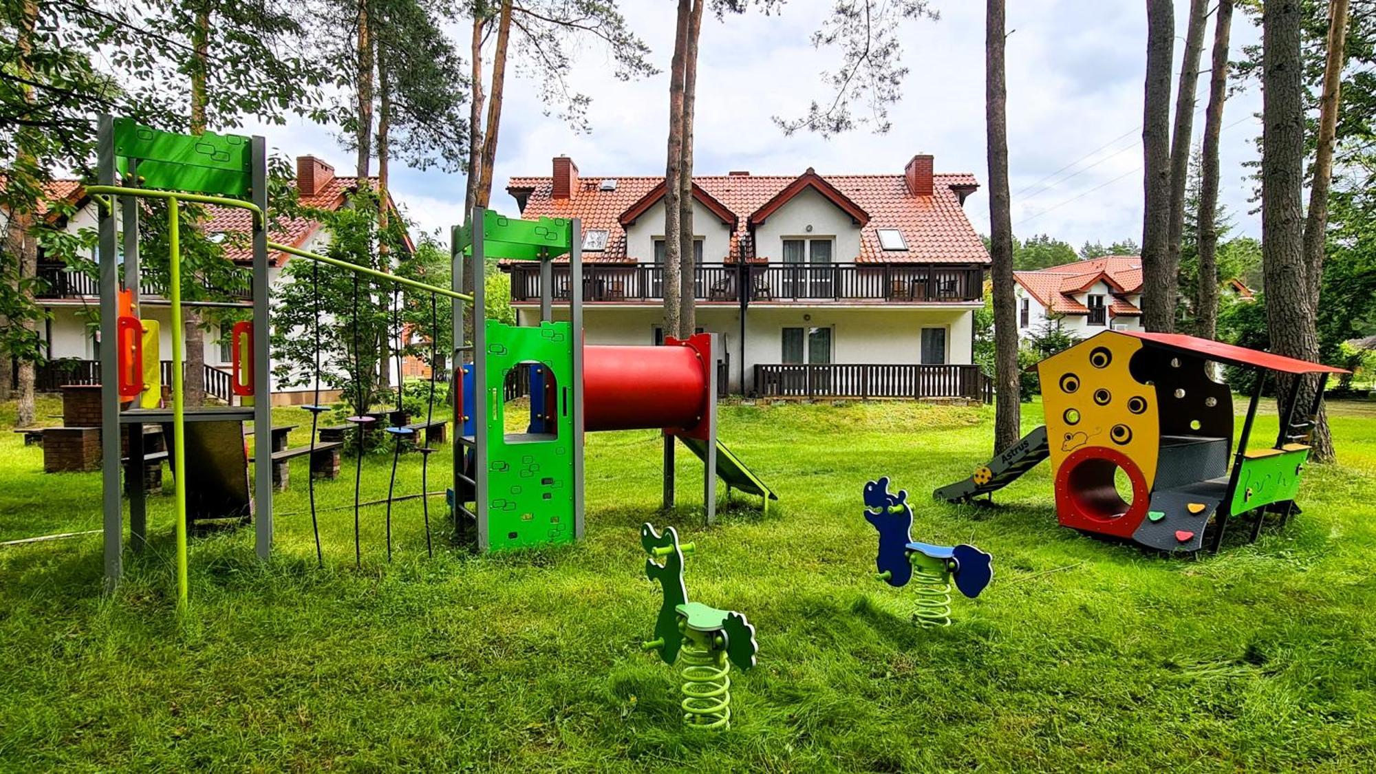 Osrodek Nad Jeziorem - Radew Rosnowo Extérieur photo